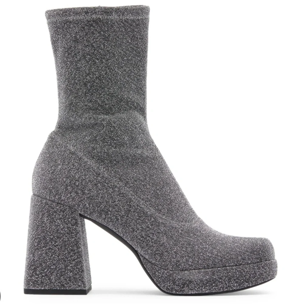 ABOUND Platform Booties